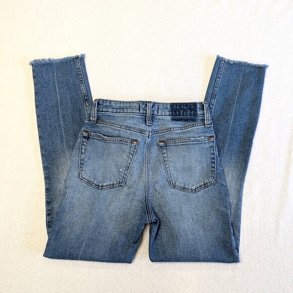 Abercrombie & Fitch Women's Simone High Rise Slim Fit Raw Hem Jeans. Size 25/0R - Picture 2 of 4